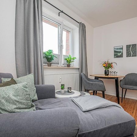 Fewo1846 - Kommood - Zentral Gelegenes Studio-Apartment Mit Balkon Im Hochparterre 弗伦斯堡 外观 照片
