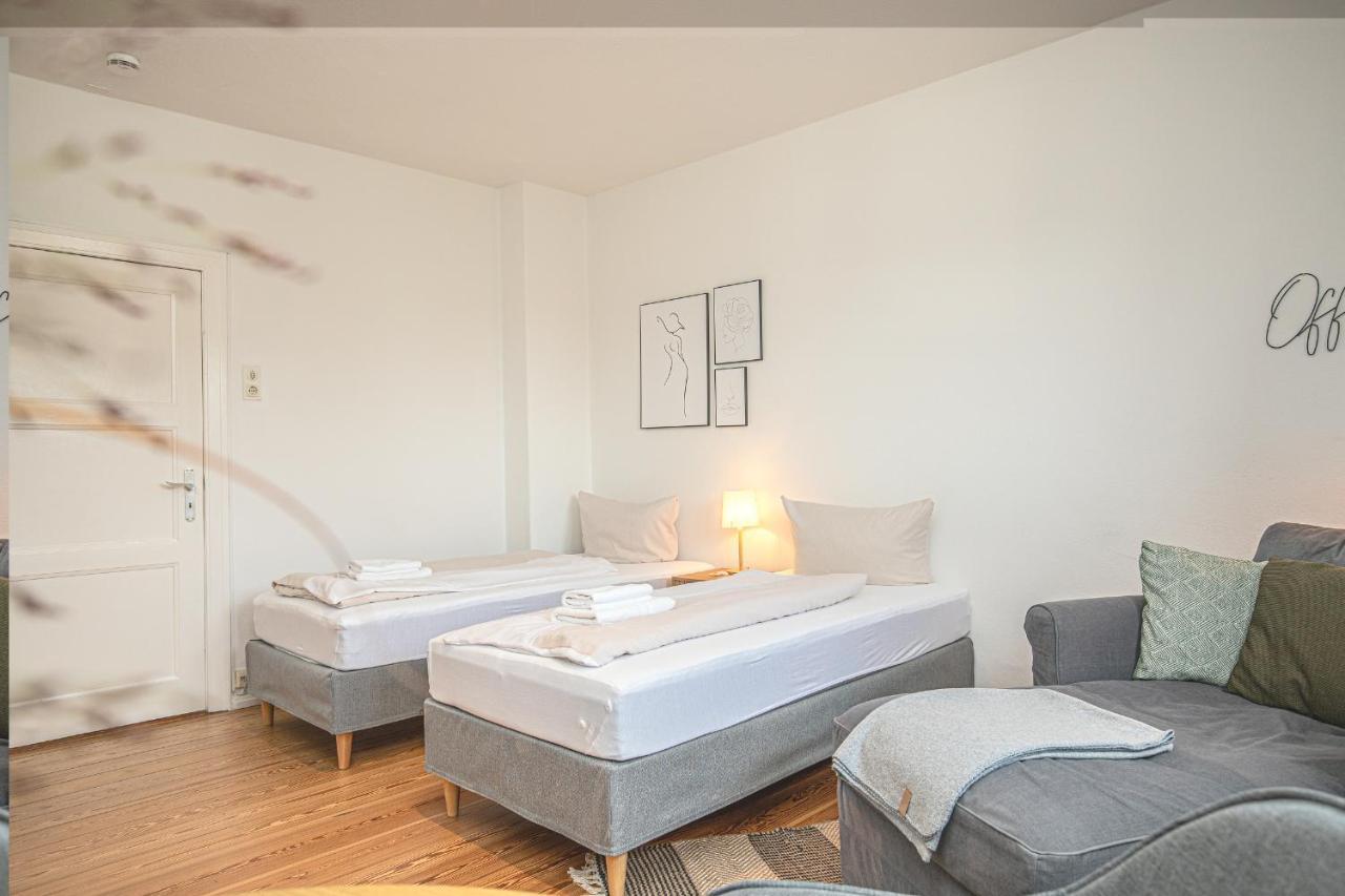 Fewo1846 - Kommood - Zentral Gelegenes Studio-Apartment Mit Balkon Im Hochparterre 弗伦斯堡 外观 照片